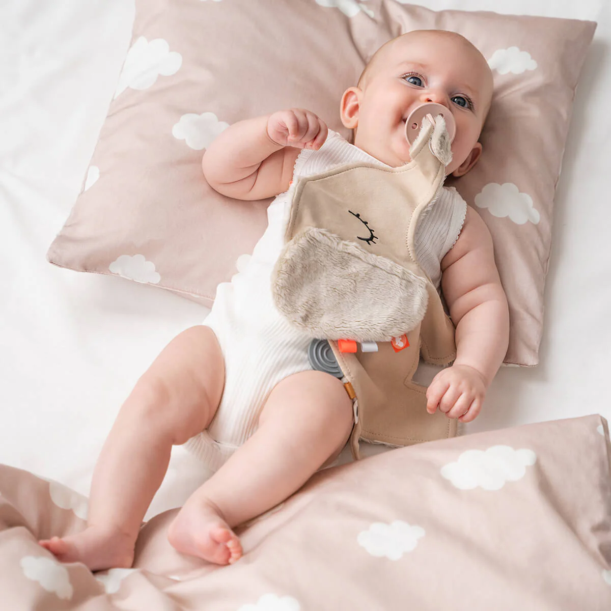 Cozy-friend-Elphee-Sand-4-LS