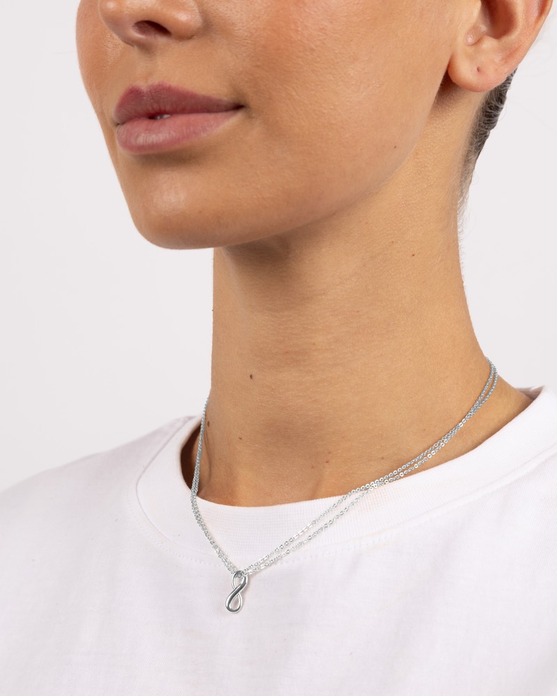 everly halsband bild s